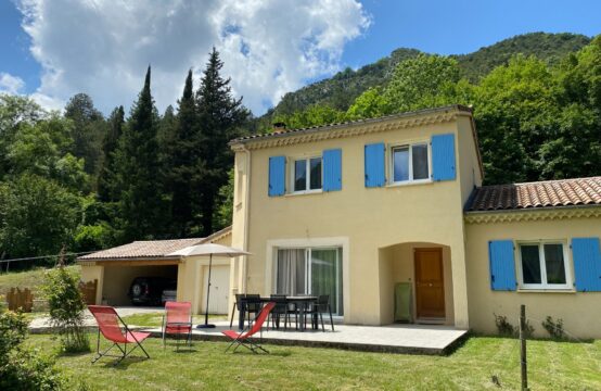 Maison de village de 137 m²