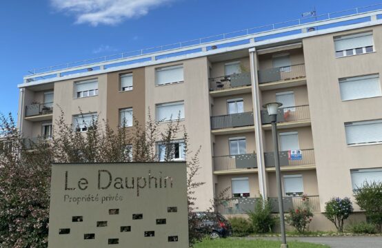 Le Dauphin &#8211; Location T3